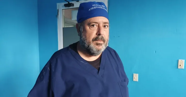 Dr.-Alioth-Fernandez-Head-of-the-Surgical-Unit-and-Anesthesiology-Department-at-the-William-Soler-Pe.webp
