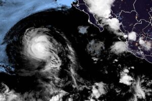 Hurricane-Genevieve-weakens-again-west-of-Baja-California.jpg