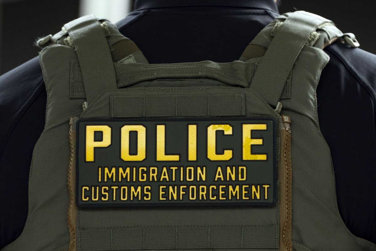 ICE-agent-fatally-shoots-Mexican-national-in-Houston.jpg