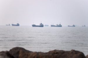Iran_War_Strait_of_Hormuz_86757.jpg
