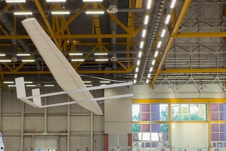 Italian-students-construct-worlds-largest-paper-airplane.jpg