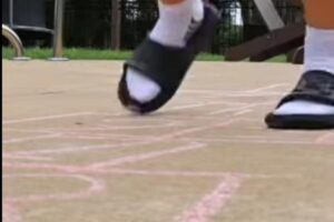 Kentucky-9-year-old-breaks-hopscotch-world-record.jpg