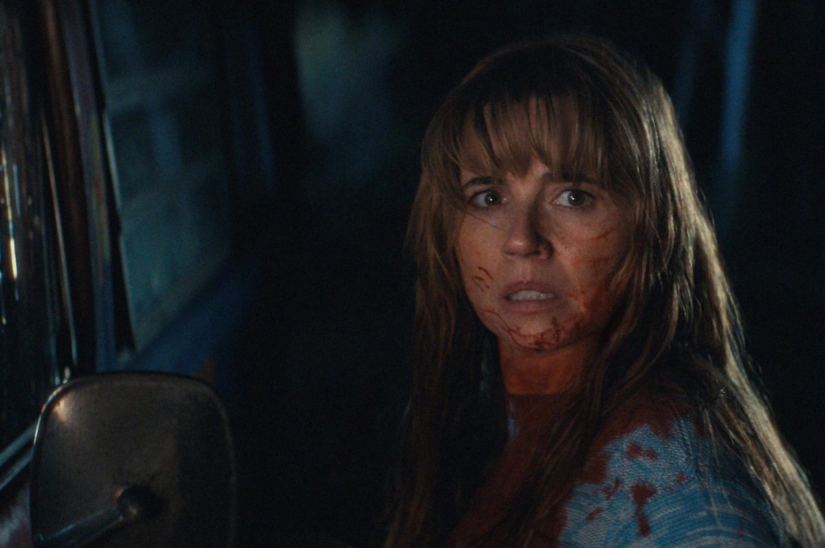 Linda-Cardellini-avenges-Jason-Voorhees-in-Crystal-Lake-teaser.jpg