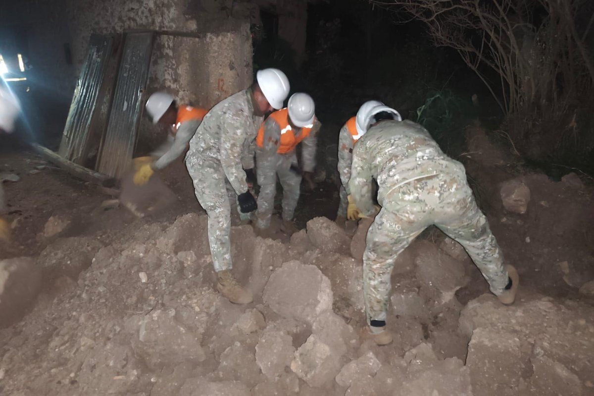 Major-search-rescue-operations-launched-in-Peru-after-deadly-quake.jpg