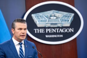 Pentagon-seeks-robot-boats-to-launch-drone-attacks.jpg