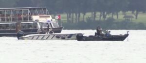 Police-3-children-killed-in-Wisconsin-capsize-found-in-sunken-boat.jpg