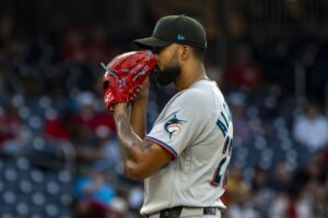 Record-setting-Sandy-Alcantara-aces-Phillies-to-push-Marlins-to-500.jpg
