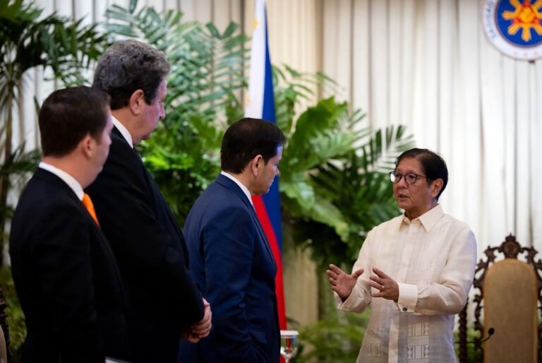 Rubio-meets-with-Philippines-president-discusses-South-China-Sea.jpg