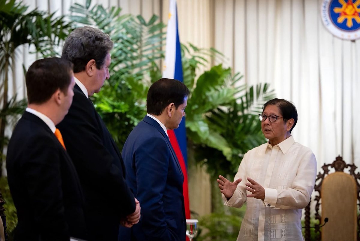 Rubio-meets-with-Philippines-president-discusses-South-China-Sea.jpg