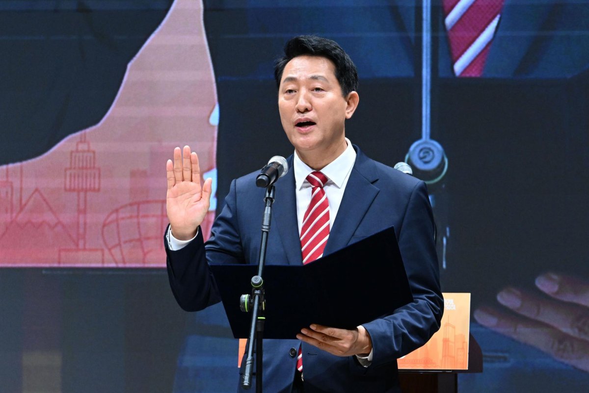 Seoul-mayor-begins-5th-term-with-promise-of-more-opportunities-for-young-people.jpg