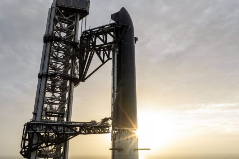 SpaceX-scrubs-launch-of-13th-test-flight-for-massive-Starship-rocket.jpg