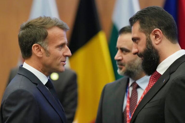 Syria_Macron_5_96.jpg