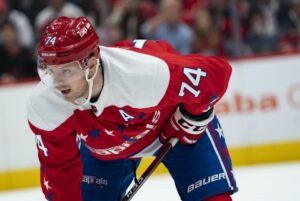 Tampa-Bay-Lightning-sign-defenseman-John-Carlson-to-2-year-deal.jpg