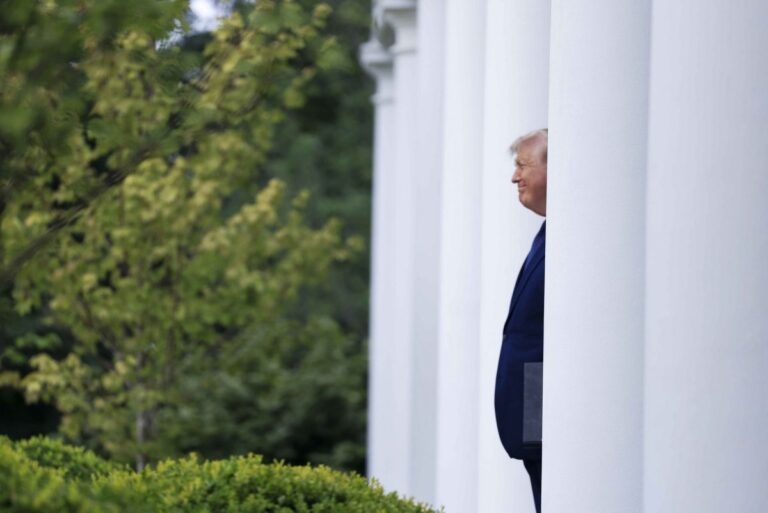 Trump-reportedly-removes-remaining-members-of-election-commission.jpg