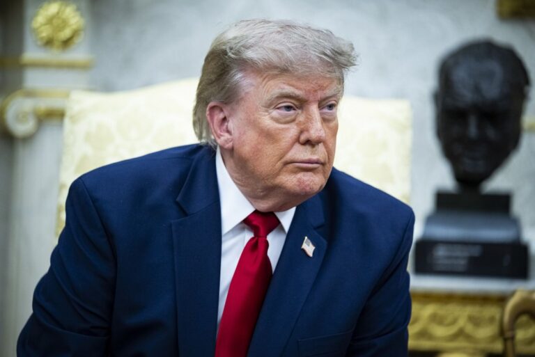 US-Iran-trade-attacks-Trump-threatens-civilian-infrastructure.jpg