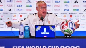 didierdeschamps-tn-68481784431109.jpg
