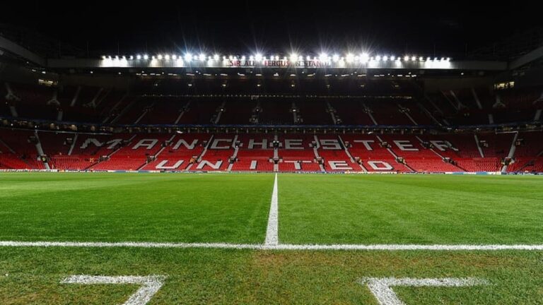 manchester-united-old-trafford-86431785505952.jpg