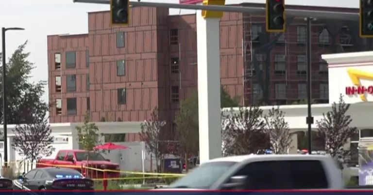 1785712065757_wnn_dgi_new_video_shows_moment_hero_fires_at_shooter_at_idaho_inandout_260802_S3_1920x.webp