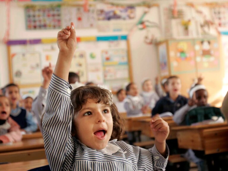 2007-11-17T120000Z_1786541551_GM1DWPSBGLAA_RTRMADP_3_PALESTINIANS-GAZA-1786201044.jpg