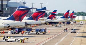 200825-delta-airlines-mn-0840-58e23b.jpg