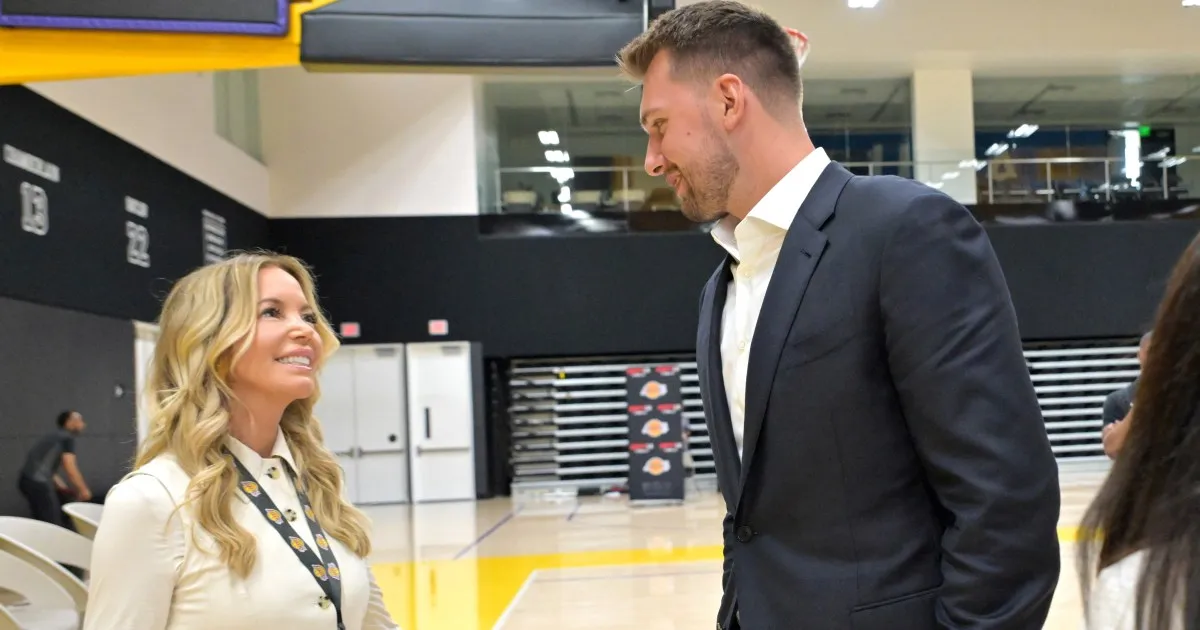 2025-08-02T200959Z_2057778806_MT1USATODAY26763528_RTRMADP_3_NBA-LUKA-DONCIC-PRESS-CONFERENCE-1787035.webp