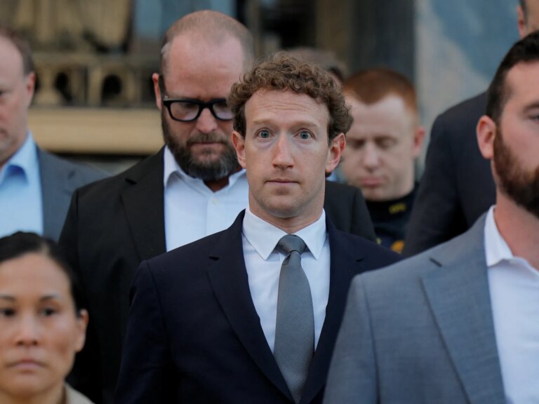2026-02-19T005618Z_191266687_RC2OOJAKNY9N_RTRMADP_3_SOCIALMEDIA-TRIAL-1787831178.jpg