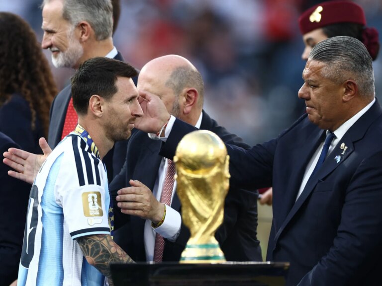 2026-07-19T224207Z_799602868_UP1EM7J1R25CK_RTRMADP_3_SOCCER-WORLDCUP-ESP-ARG-1786176870.jpg