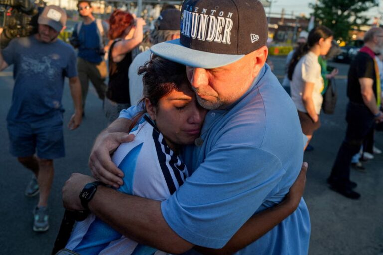 2026-08-04T034831Z_139454189_RC2CRMAV75LX_RTRMADP_3_USA-IMMIGRATION.JPG