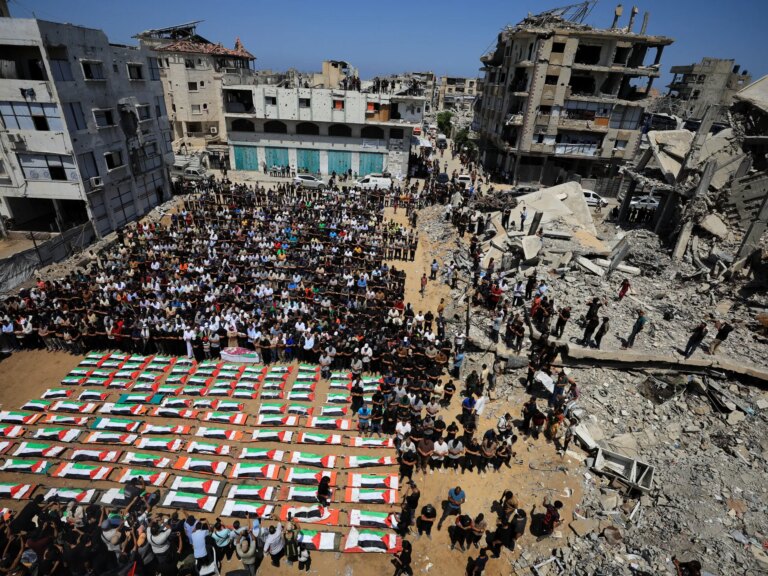 2026-08-04T111736Z_293602034_RC2LRMATK4ZO_RTRMADP_3_ISRAEL-PALESTINIANS-GAZA-FUNERAL-1785845482.jpg