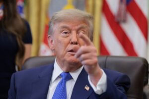 2026-08-10T194035Z_955614705_RC2VVMAP70Q8_RTRMADP_3_USA-TRUMP-VACCINES.JPG