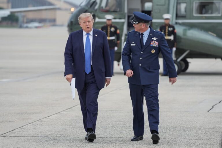 2026-08-14T173000Z_1209361061_RC2HYMASQF5T_RTRMADP_3_USA-TRUMP.JPG