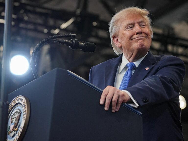 2026-08-14T202503Z_238316824_RC2KYMAAQV38_RTRMADP_3_USA-TRUMP-1786739217.jpg