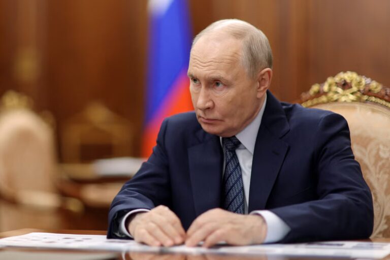 2026-08-26T121543Z_673387593_RC2B6NAXZ06P_RTRMADP_3_RUSSIA-PUTIN.JPG
