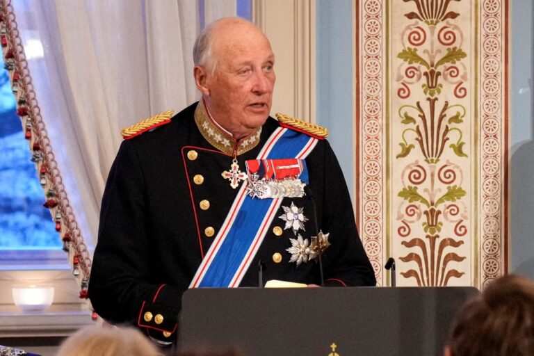 2026-08-27T080233Z_1712505677_RC2UTDAPR2KC_RTRMADP_3_NORWAY-ROYALS-KING.JPG