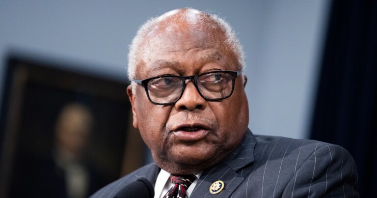 260312-Jim-Clyburn-rs-02ee48.jpg