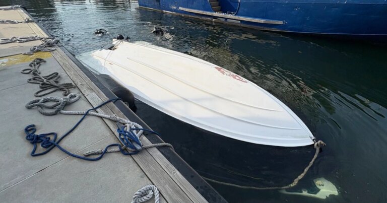 260810-boat-captain-capsized-manuel-hernandez-ew-601p-1d9929.jpg