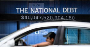 260819-us-national-debt-ew-644p-700f93.jpg