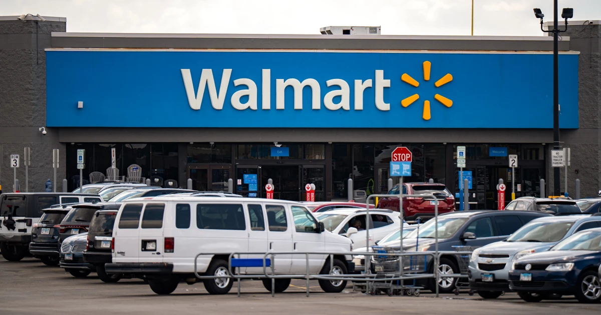 260819-walmart-ew-546p-573908.jpg