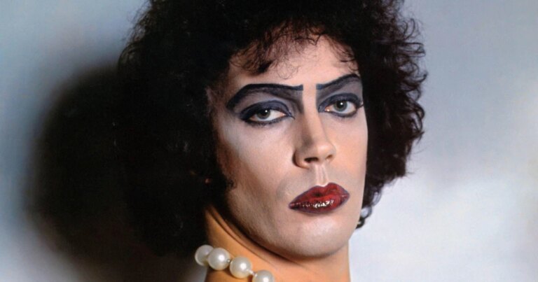 260826-tim-curry-ONE-TIMEUSE-mn-1150-730099.jpg