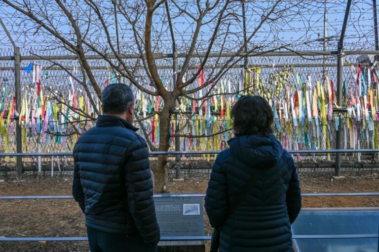 63-N-Korean-defectors-arrive-in-S-Korea-in-1st-half-down-35-pct-on-year.jpg
