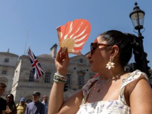 AFP__20260625__B8AL7GV__v1__HighRes__BritainEnvironmentClimateHeatwave-1783590252.jpg