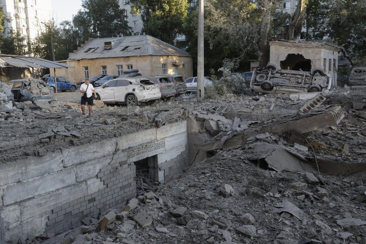 At-least-13-killed-40-hurt-in-ballistic-missile-attack-on-Kyiv.jpg
