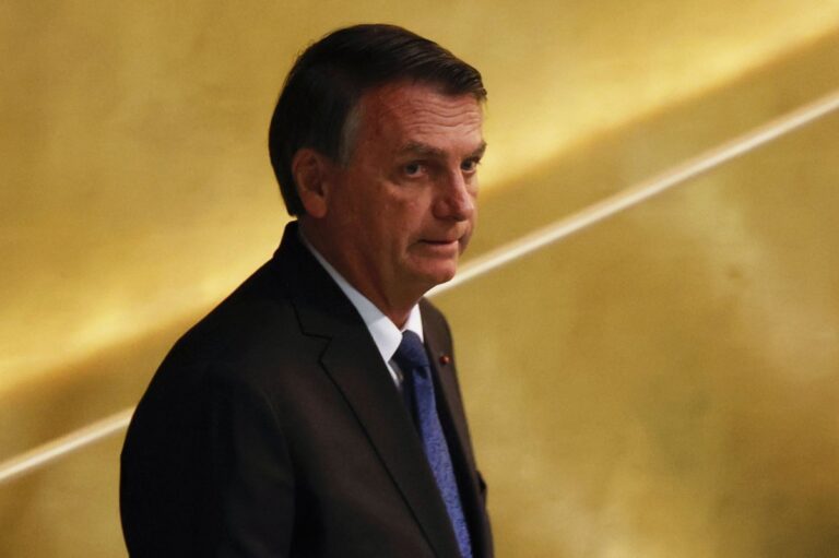 Brazils-top-court-blocks-Bolsonaro-from-seeing-sons-on-Fathers-Day.jpg