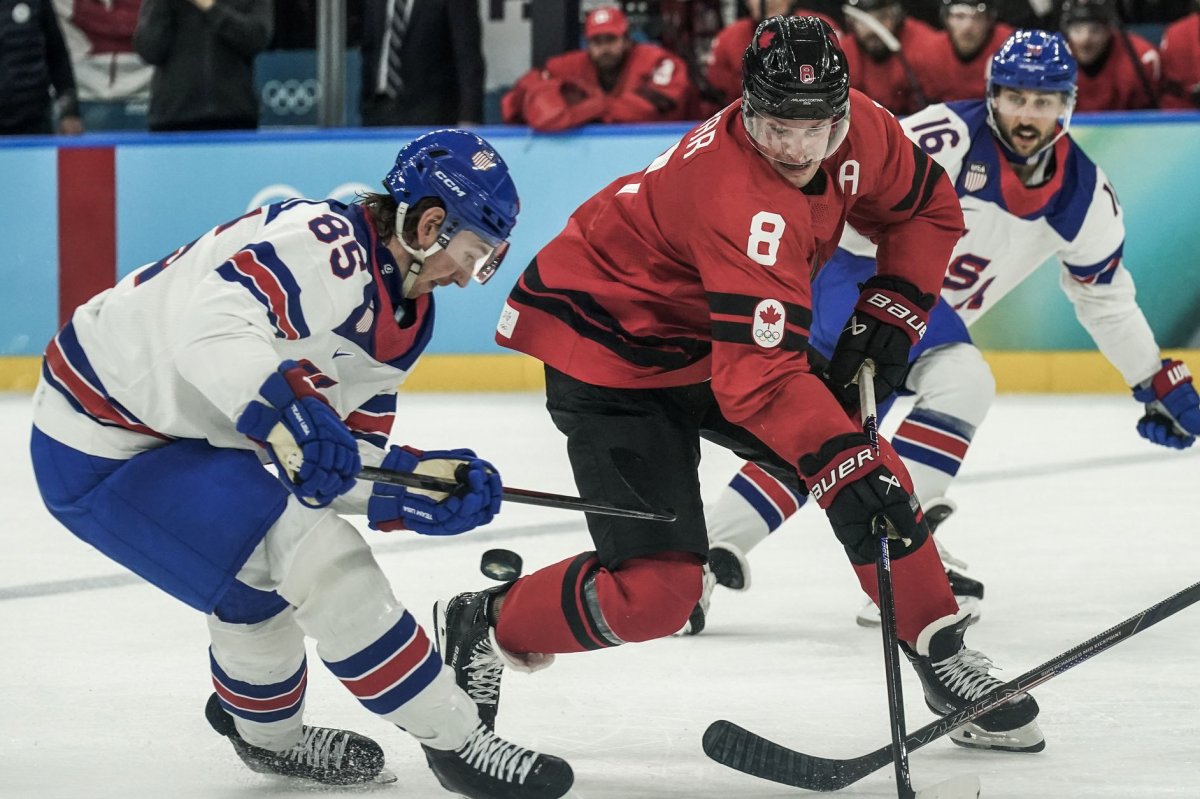 Colorado-Avalanche-sign-Cale-Makar-to-largest-contract-in-NHL-history.jpg