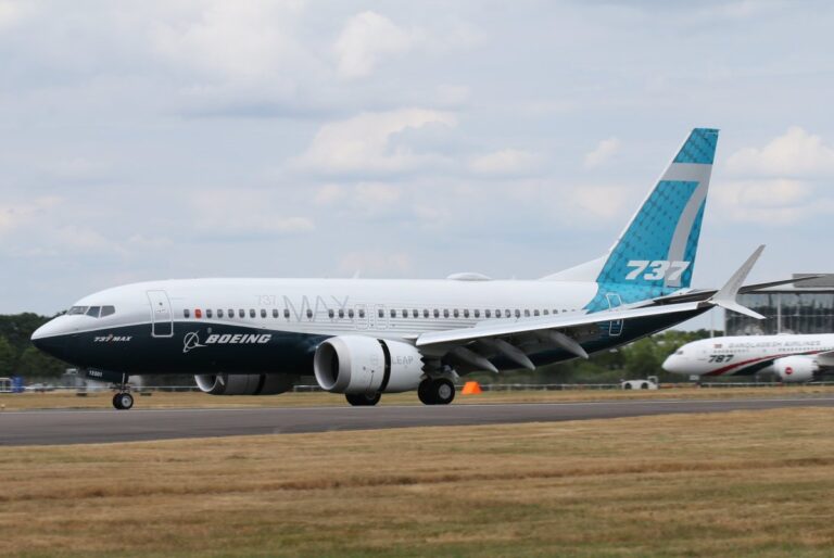 FAA-clears-smallest-Boeing-737-Max-to-fly.jpg