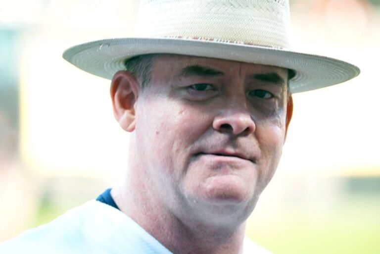 Famous-birthdays-for-Aug-24-David-Koechner-James-DArcy.jpg