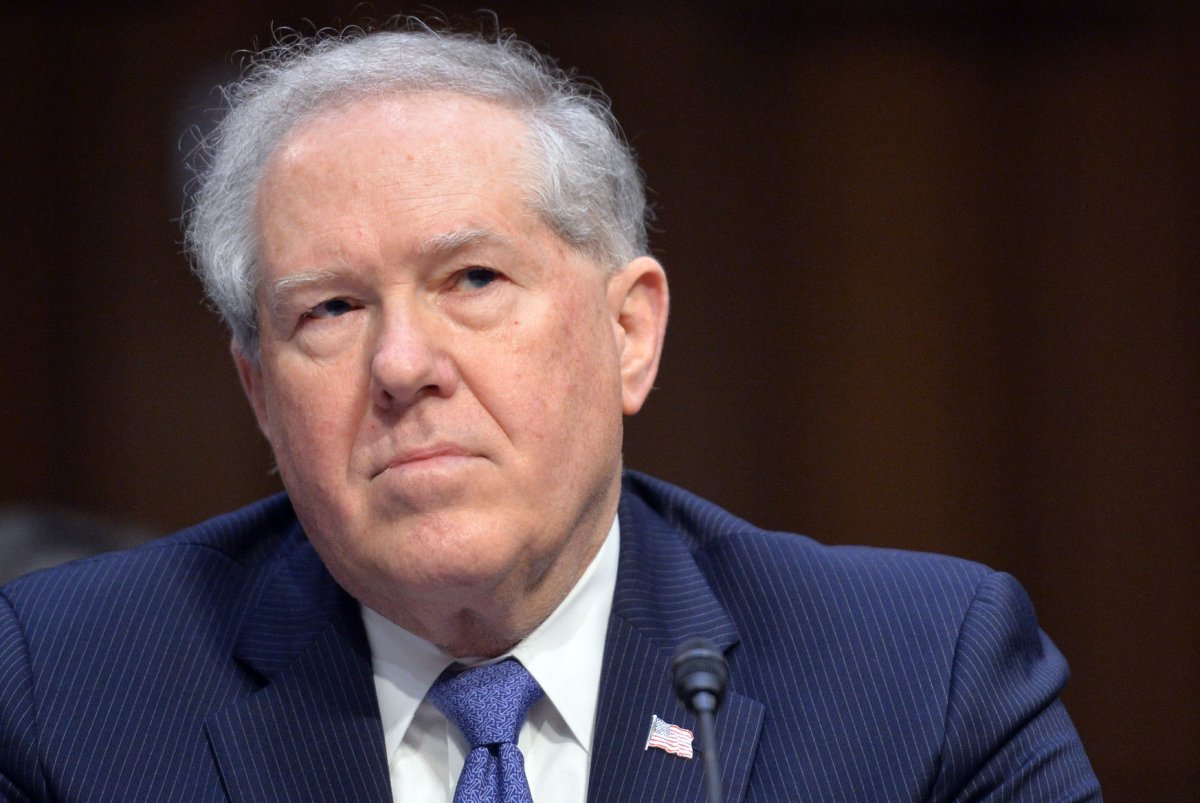 Former-Air-Force-secretary-loses-security-clearance-accused-of-leak.jpg