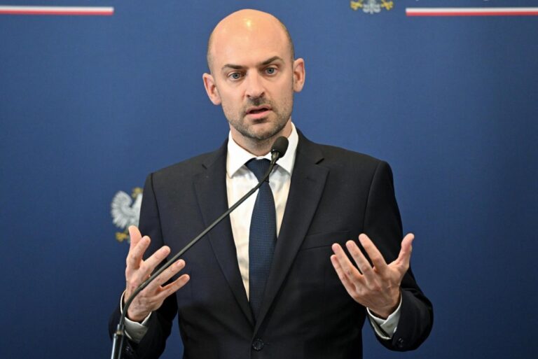 France-to-expel-2-Iranian-diplomats-in-retaliation-for-Tehran-arrests.jpg
