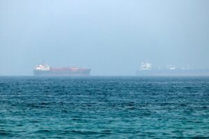 Iran-Oman-in-final-stages-on-Strait-of-Hormuz-deal.jpg
