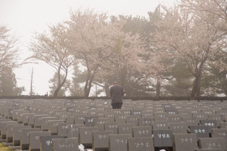 Jeju-43-cave-considered-for-national-cultural-heritage-status.jpg